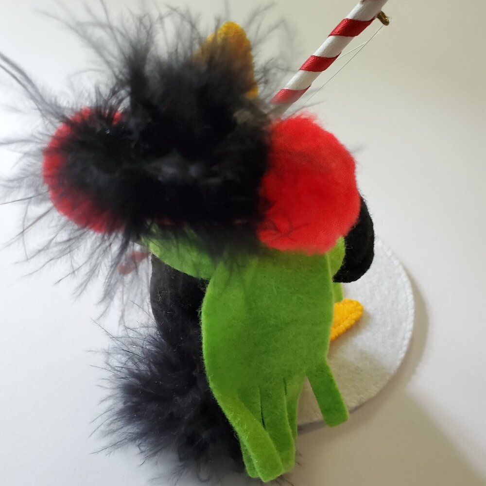 Annalee 2015 Jolly Lolli Ice Fishing Penguin - Picture 3 of 8